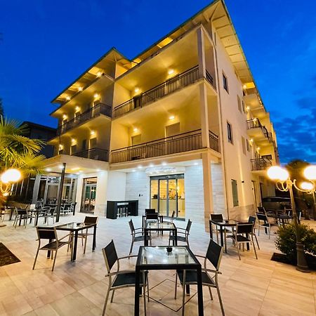 Hotel Bolognese Bellaria-Igea Marina Zewnętrze zdjęcie